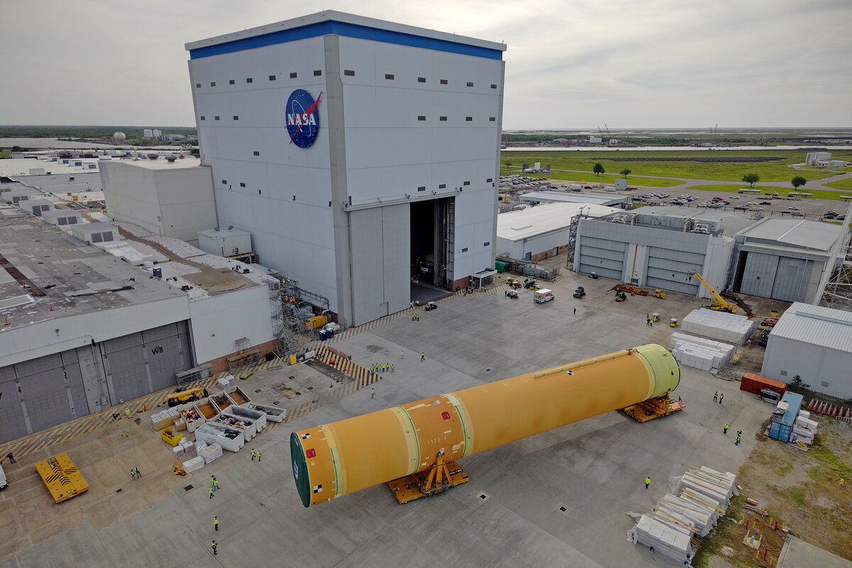 NASA's SLS core stage for Artemis III being transported to the Pegasus barge at Michoud Assembly Facility (NASA/Michael DeMocker)