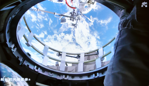 Shenzhou 21 Crew Completes Third EVA, Commander Zhang Lu Sets New Record