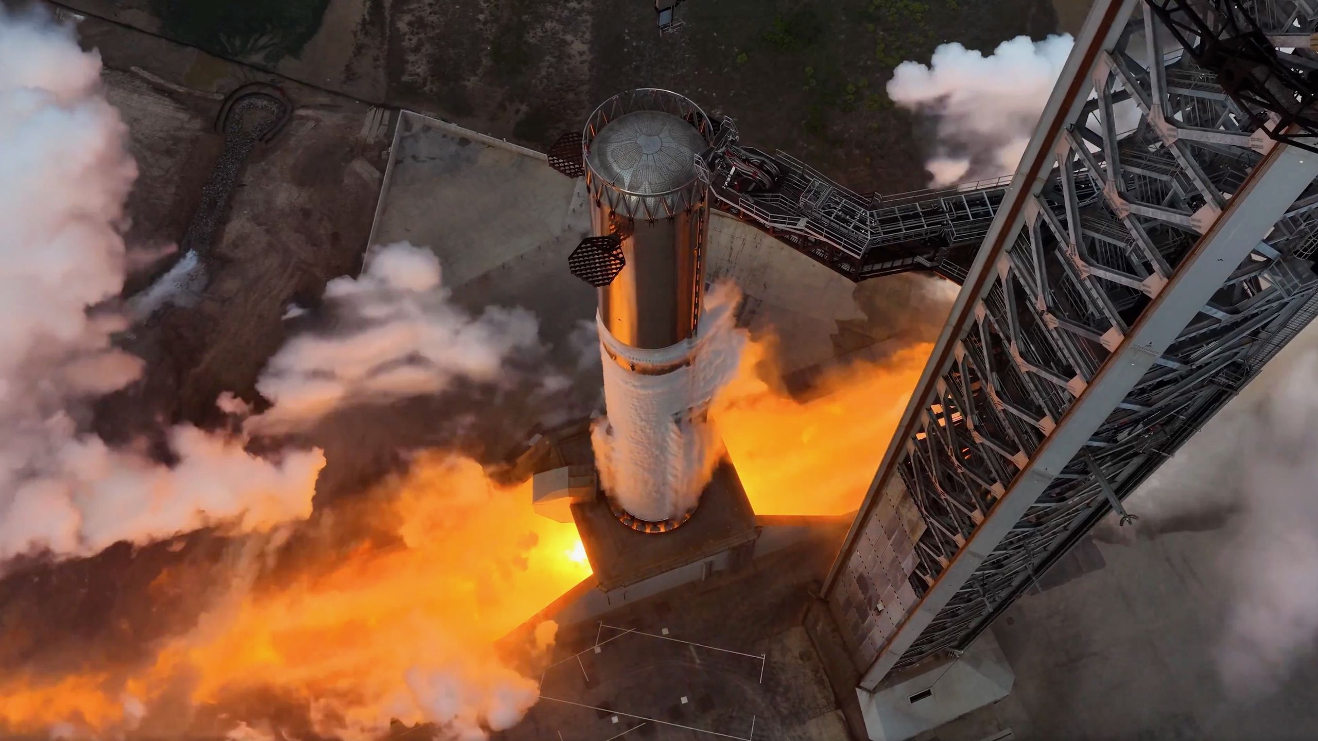 SpaceX Static-Fires 33-Engine Starship V3 Super Heavy Booster Ahead of May 15 Launch